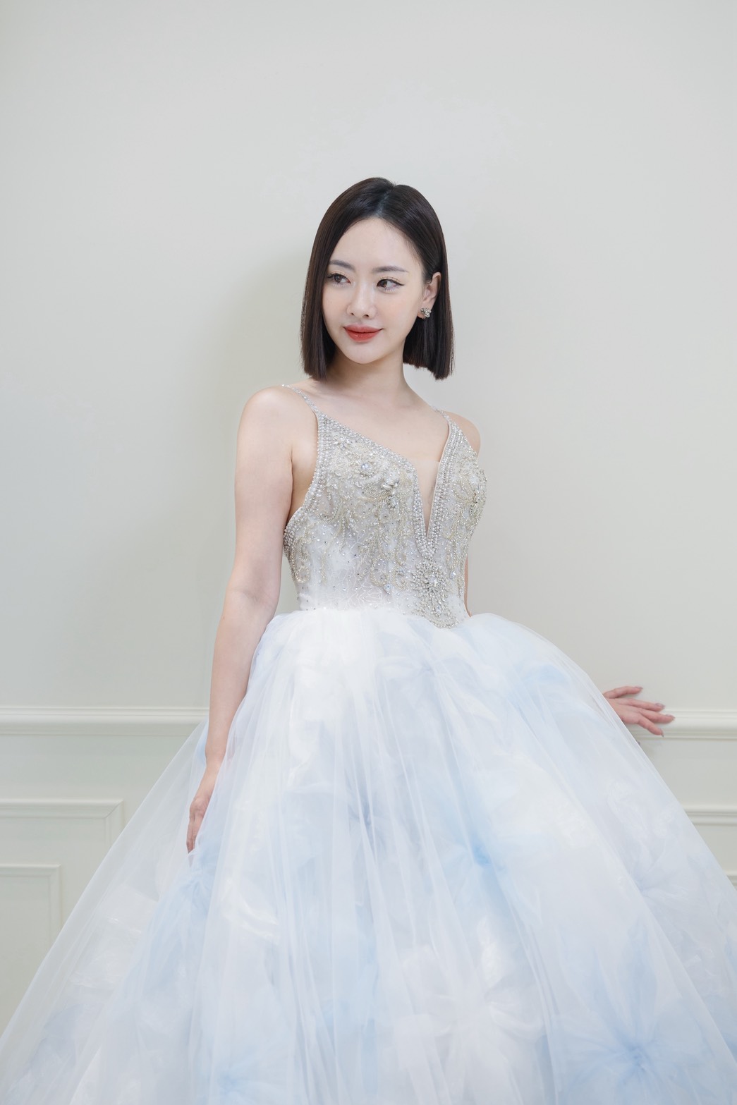 曼哈頓 婚紗 夢幻 禮服 冰紗幻境・ELSA夢幻藍花禮服