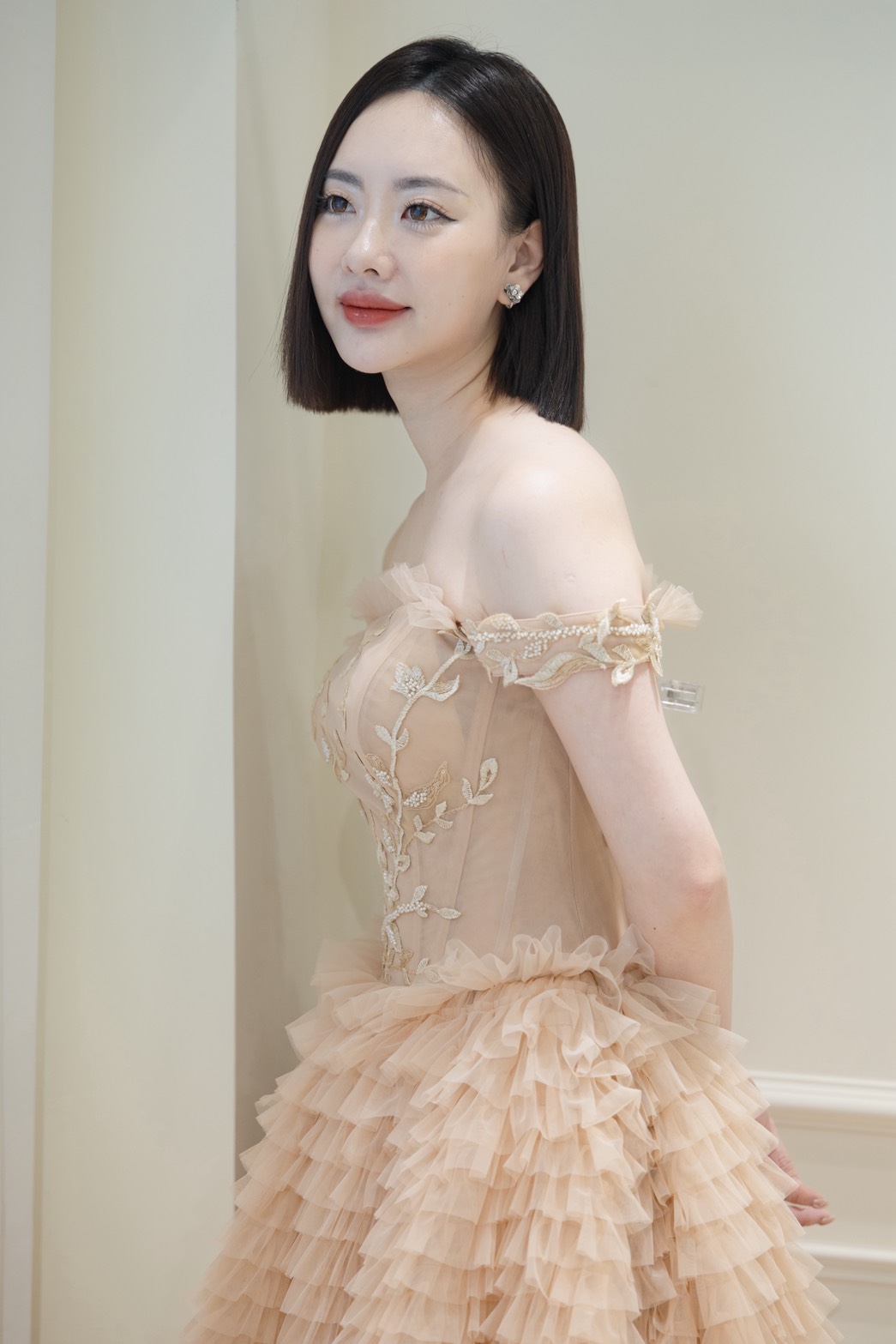 曼哈頓 婚紗 夢幻 禮服 焦糖日落・裸膚多層次紗蓬裙