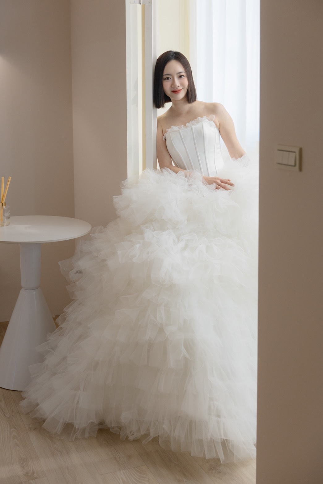 曼哈頓 婚紗 夢幻 禮服 白天鵝序曲・層層浪漫紗裙禮服