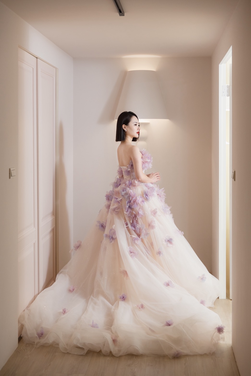 曼哈頓婚紗 夢幻禮服 花語仙境・粉紫立體花朵禮服